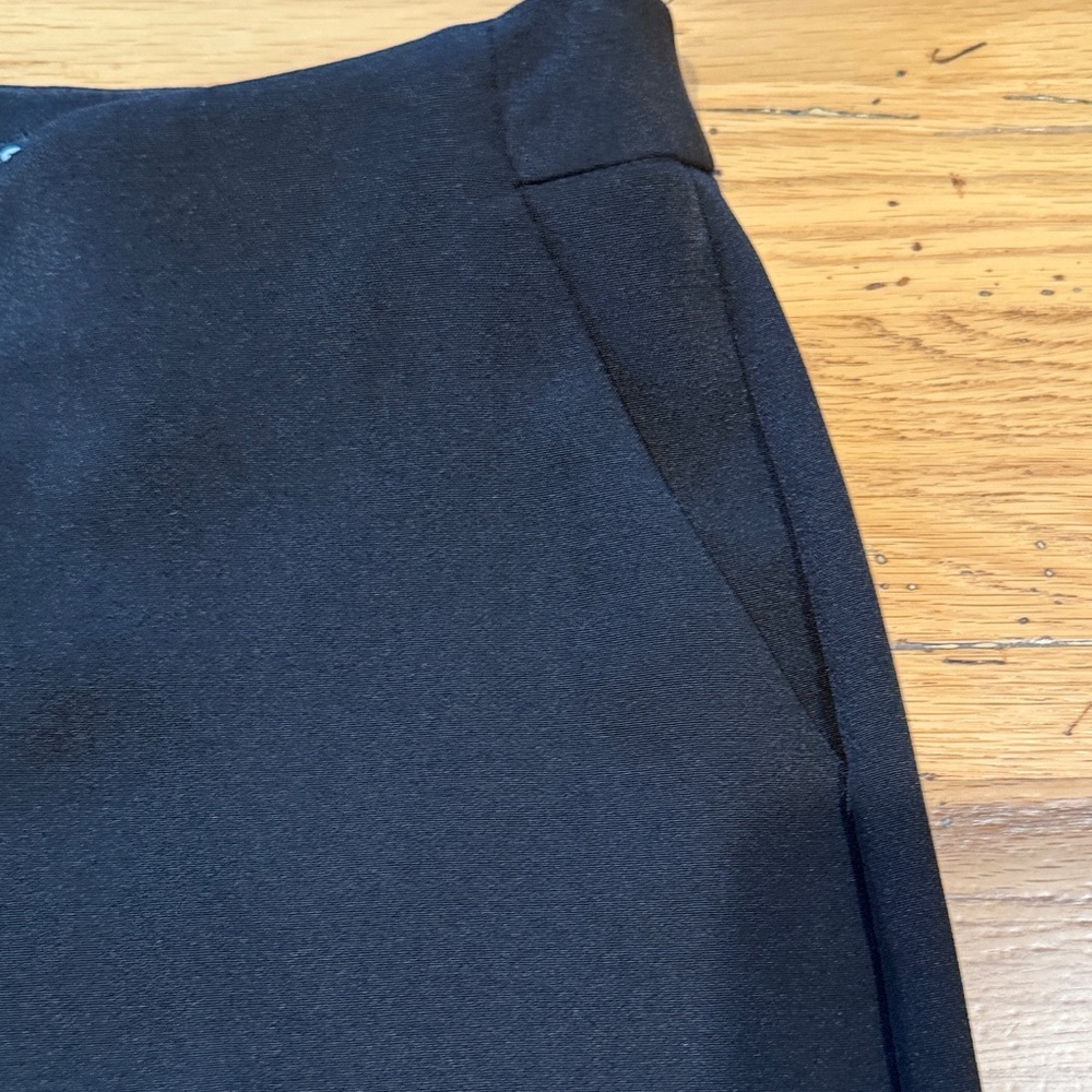 Express Black Wide-Leg Capris - Picture 7 of 10